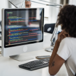 AdsBack, Votre Agence UGC Pour Créer des Contenus qui Convertissent